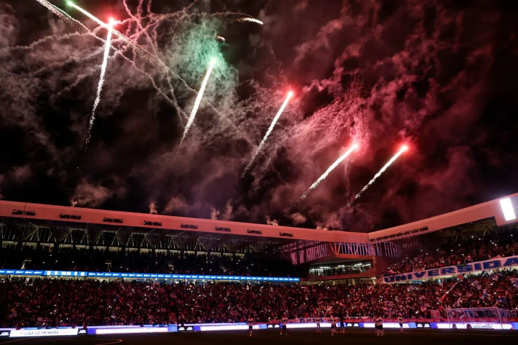 Nuevas quejas sobre el Claro Arena. | Foto: Photosport