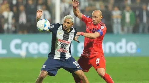 Ya se vive la previa del decisivo choque entre Universidad de Chile y Alianza Lima.