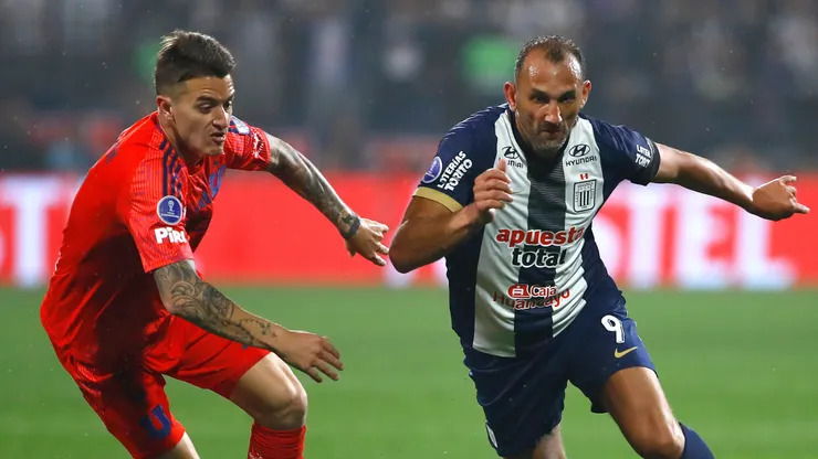 Hernán Barcos se rindió ante la grandeza de Universidad de Chile.