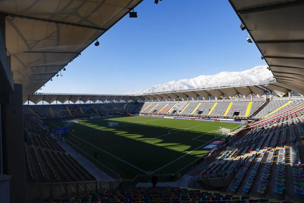 El Estadio Bicentenario de La Florida toma fuerza para recibir a La Roja | FOTO: Pepe Alvujar/Photosport