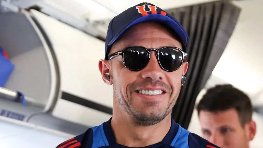 Marcelo Díaz acompañó a Universidad de Chile en su viaje a la Región de Coquimbo. (Créditos: U. de Chile)