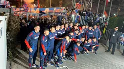 Universidad de Chile recibió el último aliento de sus hinchas de cara al duelo ante Alianza Lima (Foto: Bolavip)