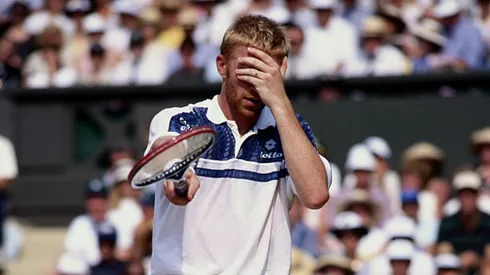 Boris Becker no pudo con el peso de ganar Wimbledon a los 17 años.