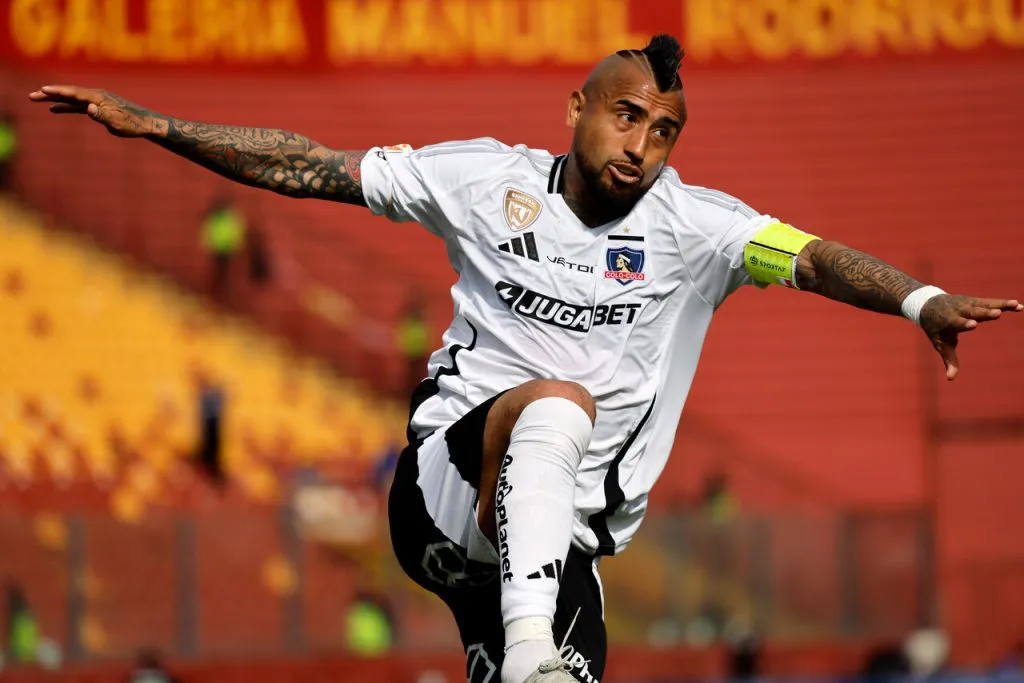 Vidal vuelve a la titularidad en Colo Colo | Foto: Photosport