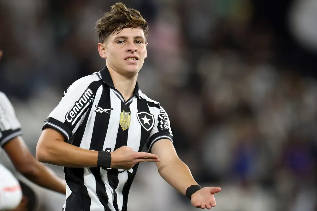 El argentino Álvaro Montoro viene de brillar con Vélez y hoy hace lo propio en Botafogo (Photo by Lucas Figueiredo/Getty Images)