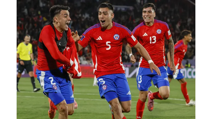 El periodismo nacional no quedó conforme con el debut de Chile en el Mundial.