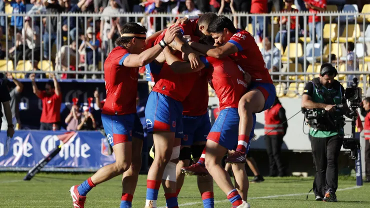 Los Cóndores festejaron la clasificación al Mundial en Viña del Mar. (Foto: Raúl Zamora/Photosport)