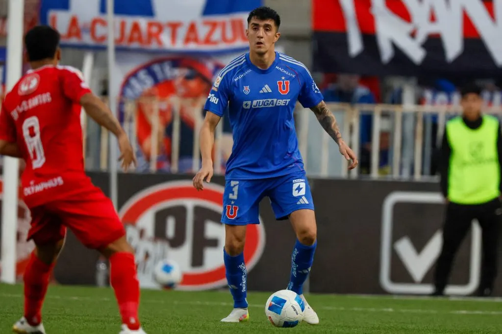 Tapia vivió un caldeado momento | Foto: Photosport