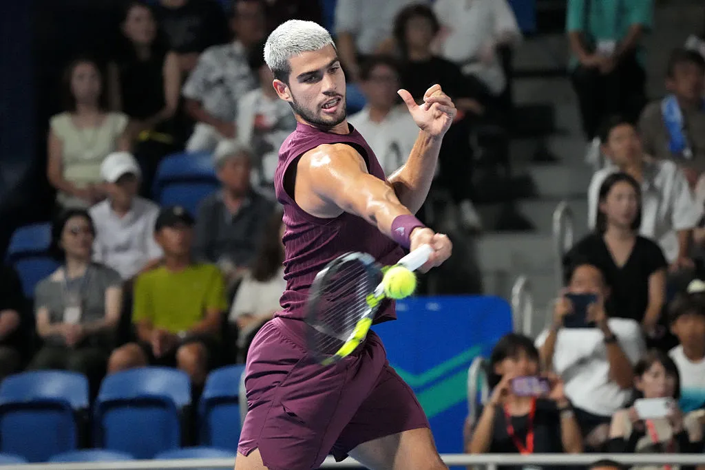 Carlos Alcaraz avanzó a la final del ATP 500 de Tokio (Getty Images).
