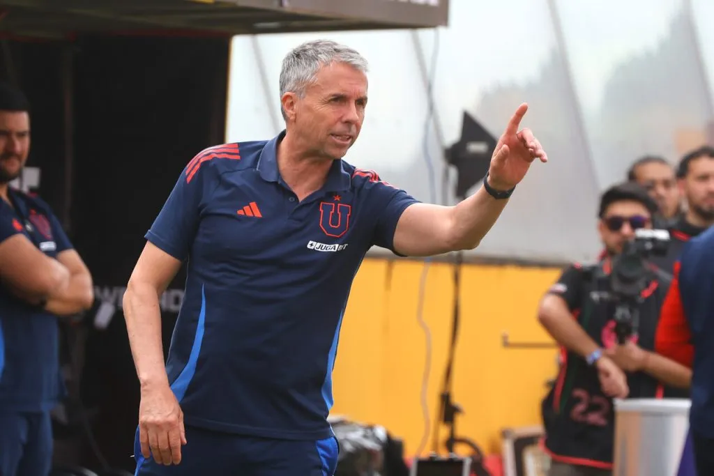 Gustavo Álvarez cuestionado en la U. | Foto: Photosport