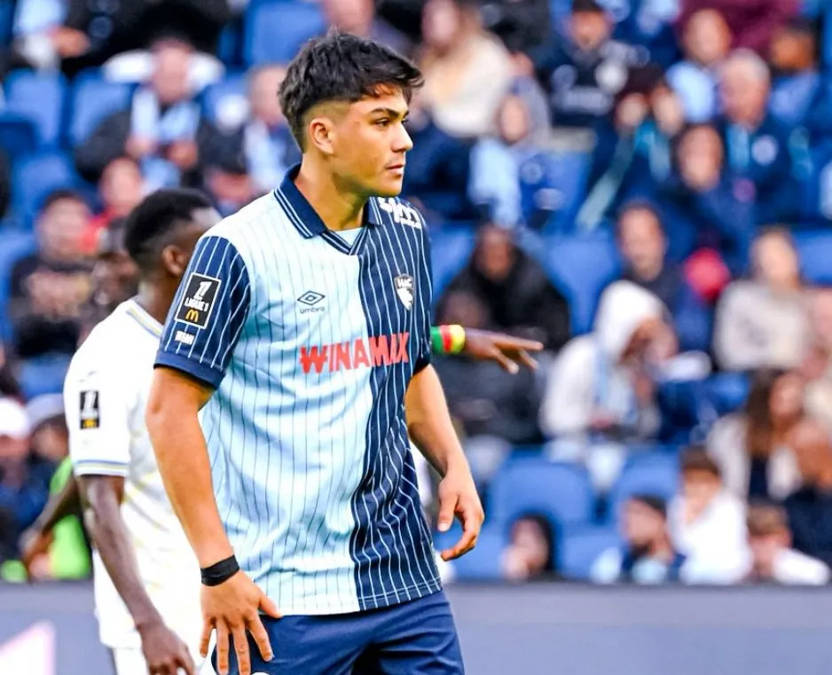 Damián Pizarro lleva un partido disputado en la Ligue 1. (Foto: @hac_foot)