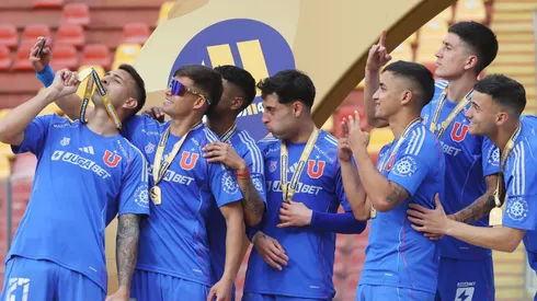 ¿Escuchará Azul Azul a Carlos "Piña" Villanueva?