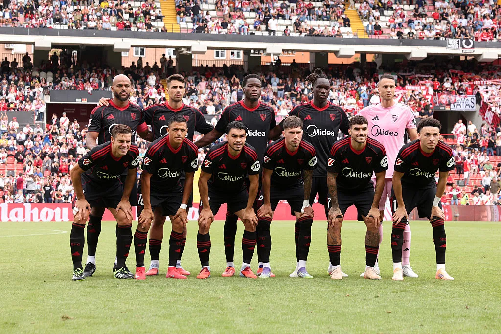 Sánchez y Suazo podrían sumar a un nuevo chileno | Foto: Getty Images