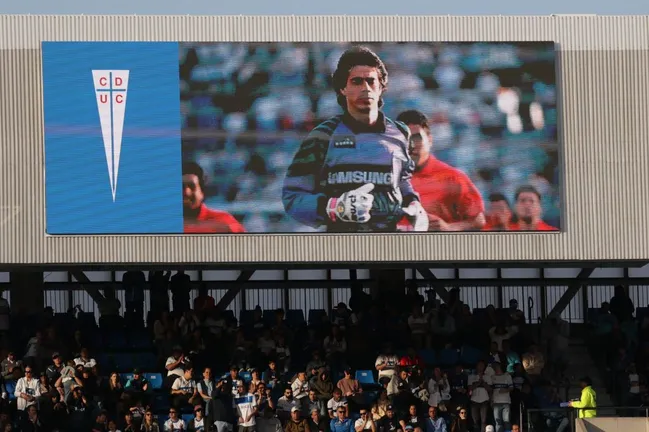 Patricio Toledo superó su infarto y alivió a Universidad Católica. (Créditos: Photosport)