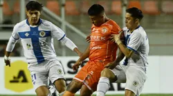 Cobreloa se impuso a Santa Cruz en un durísimo partido. TRas más de 20 de adición, el "Zorro" logró llevarse la victoria. Pedro Tapia/Photosport