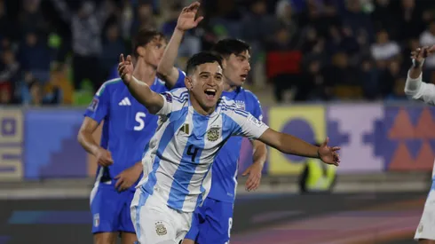 Argentina venció a Italia y cerró la fase de grupos con 9 puntos (Foto: Sebastian Cisternas/Photosport)