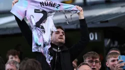 Queman camiseta de Marcelino Núñez