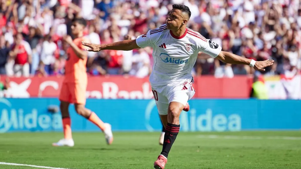 Alexis pone a España a sus pies.