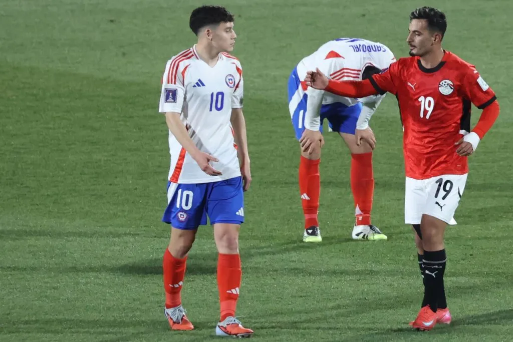 Pato Yáñez no rescata a nadie de la Sub 20. | Foto: Photosport