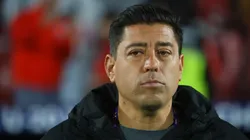 Claudio Borghi le presta el ropero completo a Nicolás Córdova.