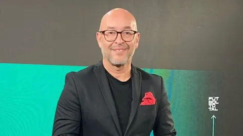 Flamm le habla a Nico Córdova.