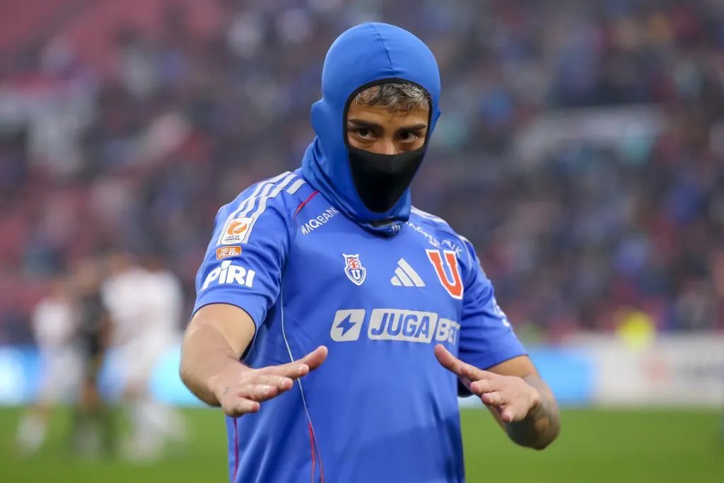 Lucas Assadi ha despertado el interés extranjero ante su notable nivel en Universidad de Chile. (Créditos: Photosport)