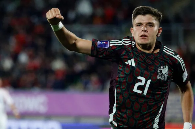 Tahiel Jiménez anotó el 1-0 para México ante Chile en el Mundial Sub 20 (Photosport).