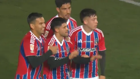 Cristián Riquelme anotó su primer gol con la camiseta de Colo Colo. (Foto: Captura)