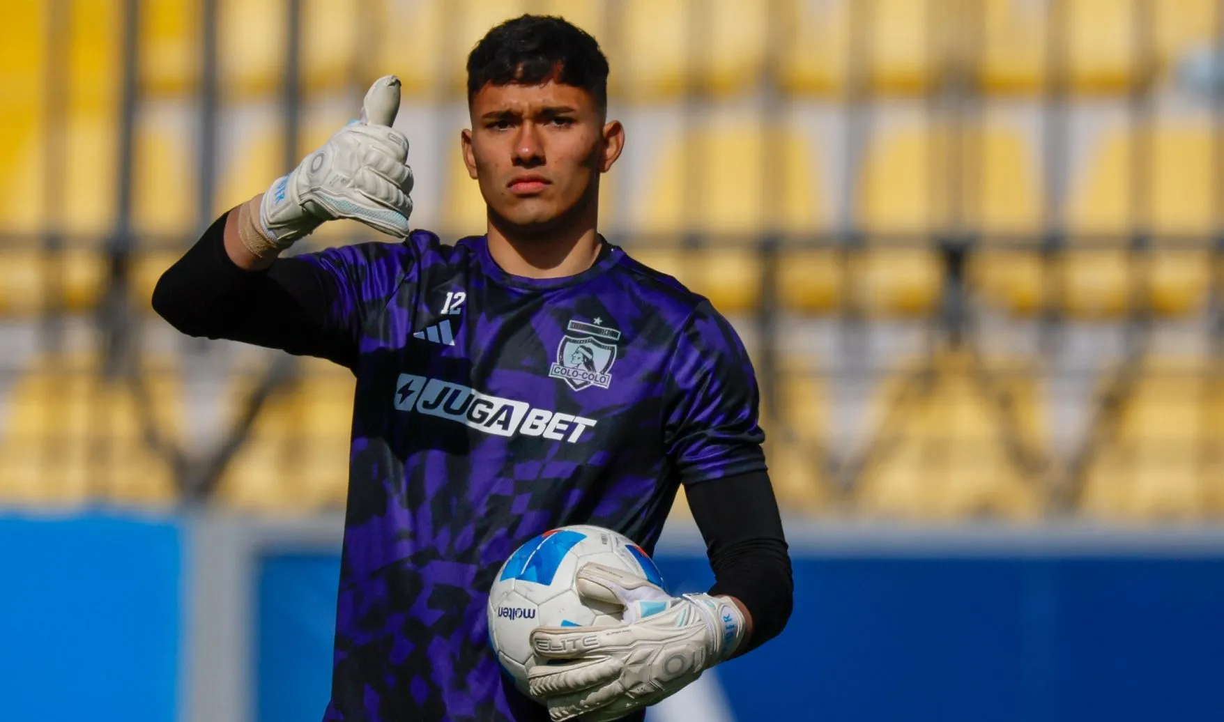 Eduardo Villanueva no seguiría el 2026 en Colo Colo y partiría cedido a otro club (Foto: Photosport)