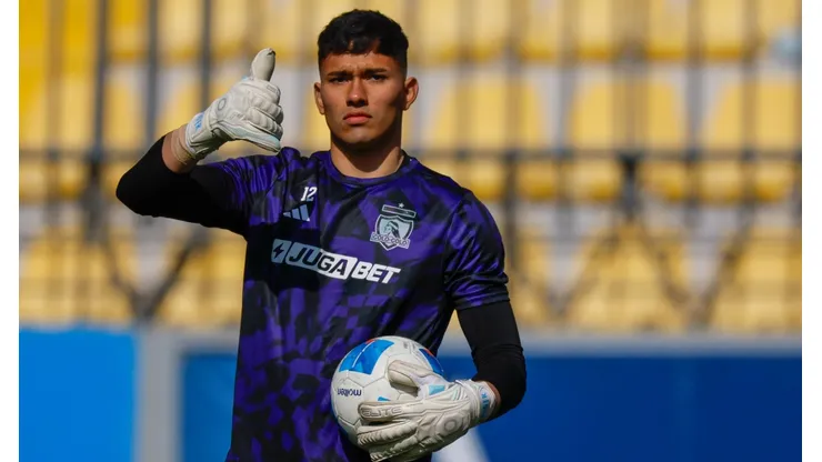 Eduardo Villanueva no seguiría el 2026 en Colo Colo y partiría cedido a otro club (Foto: Photosport)