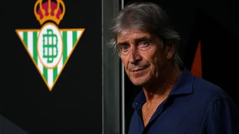 Manuel Pellegrini sigue con un futuro más que incierto y en Real Betis abordan una posible salida (Foto: Getty)
