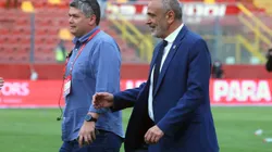 Pablo Milad niega que se le repruebe en los estadios.