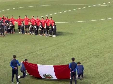 Sonó el himno de Perú y así reaccionaron los hinchas de La Roja