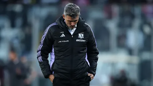 Fernando Ortiz enciende las alarmas en Colo Colo. (Foto: Javier Torres/Photosport)