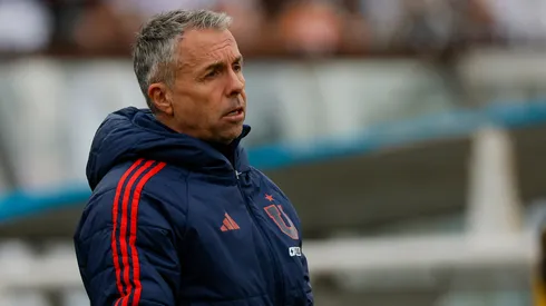 El cuadro de Gustavo Álvarez tendrá un calendario más que apretado al cierre de esta temporada (Foto: Photosport)