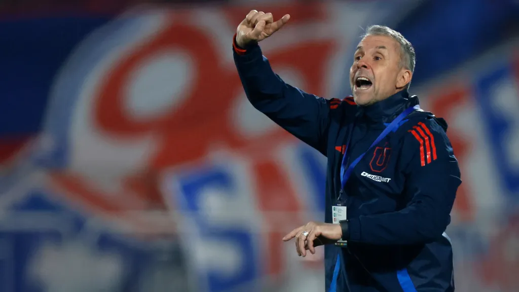 Gustavo Álvarez encontró respuesta de parte de la cúpula de Universidad de Chile. (Imagen: Photosport)