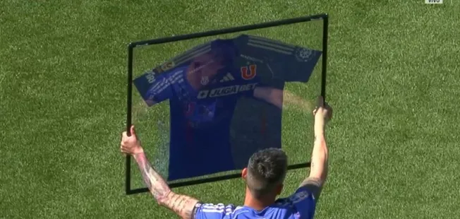 Aránguiz y sus 200 partidos con la U | Foto: Captura