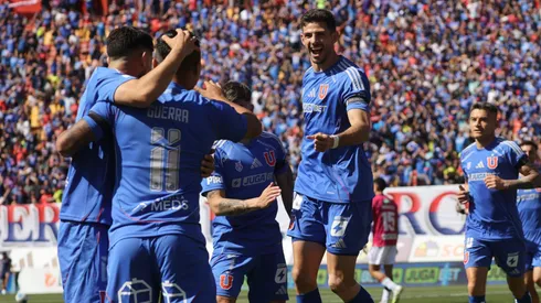 El primer tiempo mostró momentos de brillantez y errores decisivos.