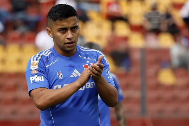 Claudio Borghi se inclinó por Nicolás Guerra para reemplazar a Lucas Assadi en Universidad de Chile.