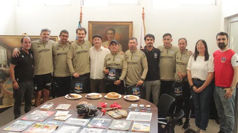 Fernando Ortiz y su cuerpo técnico pasaron por la 'arellanización' en Colo Colo. (Foto: Photosport)