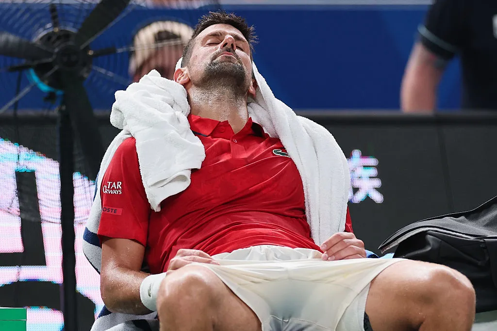 Novak Djokovic sufrió como nunca antes con el desgaste físico en Shanghái (Getty Images).