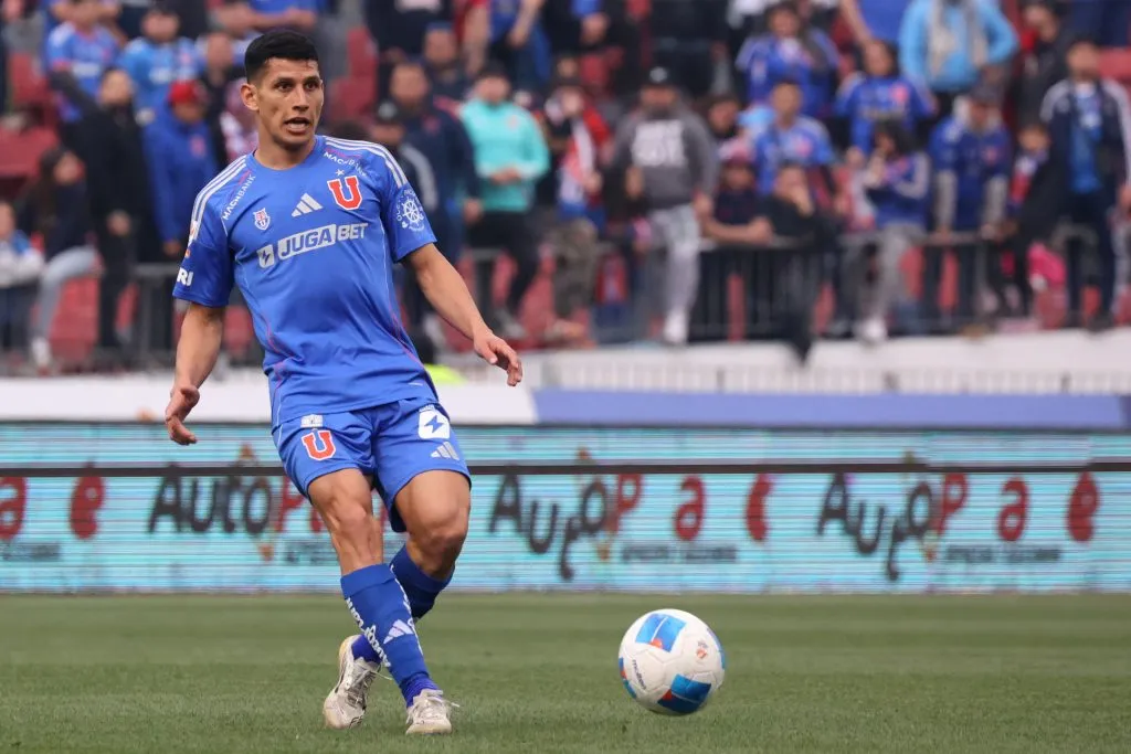 Israel Poblete volvería a la titularidad ante Lanús | FOTO: Dragomir Yankovic/Photosport