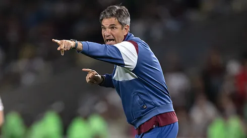 Mauricio Pellegrino planifica su enfrentamiento contra Universidad de Chile.