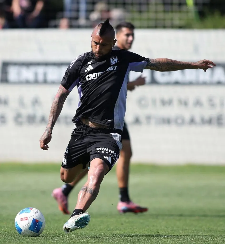 Fernando Ortiz evadió la polémica con Arturo Vidal. (Foto: @ColoColo)
