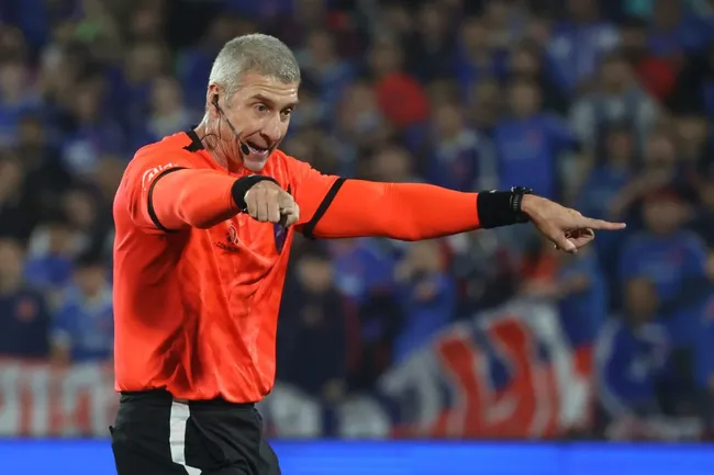 Anderson Daronco arbitrará la U vs. Lanús en Copa Sudamericana (Photosport).