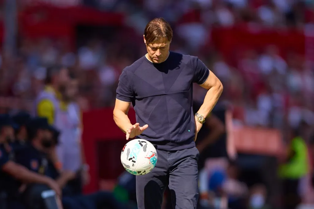 Matías Almeyda mandó a la cancha a Alexis Sánchez recién a los 70 minutos