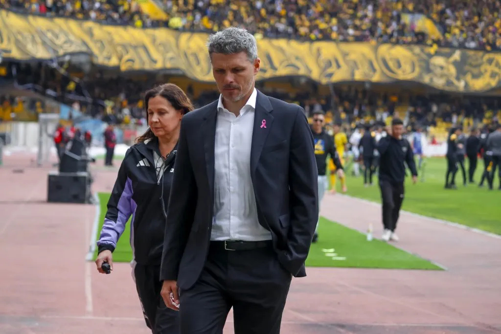 Fernando Ortiz alzó la voz en el camarín de Colo Colo. (Foto: Pepe Alvújar/Photosport)