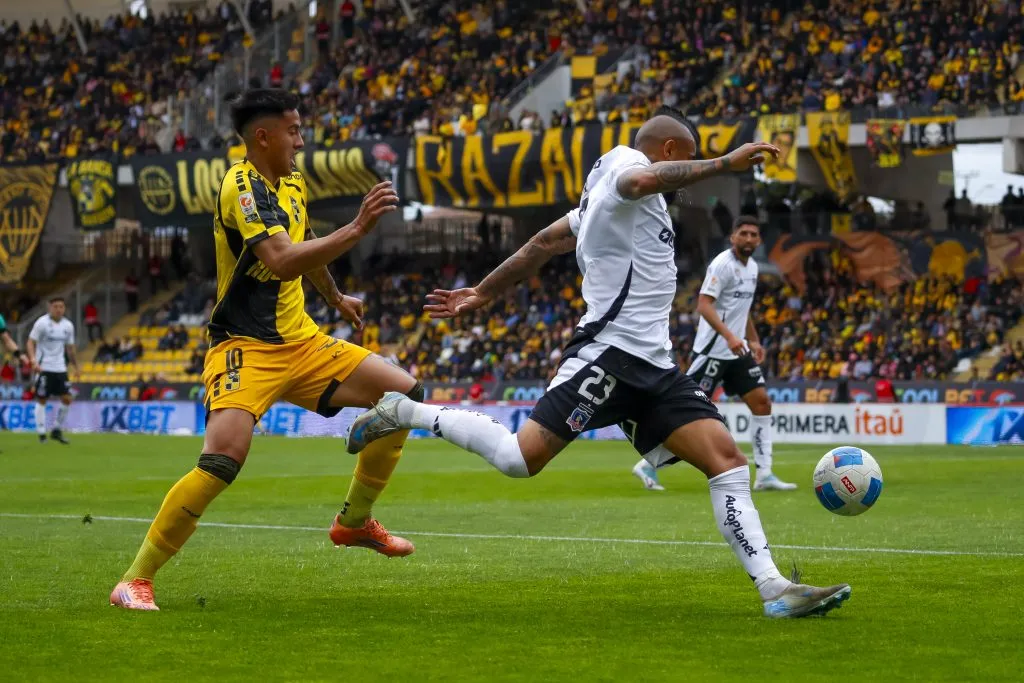 Matías Palavecino ante Arturo Vidal