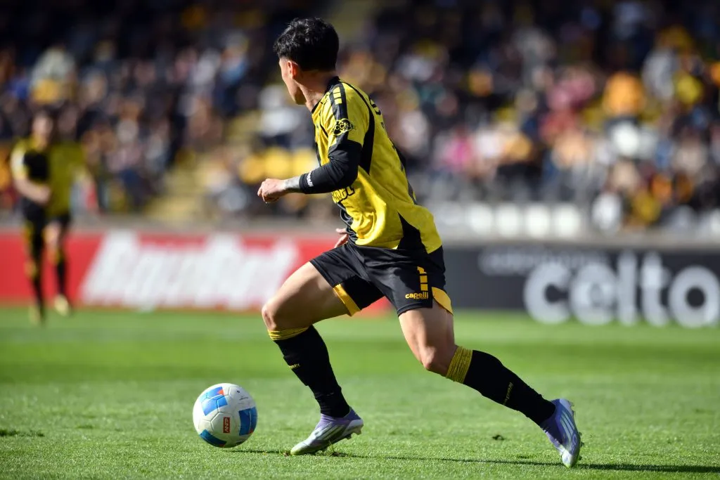 Cristián Zavala se lució ante Colo Colo en triunfo de Coquimbo Unido. (Foto: Alejandro Pizarro Ubilla/Photosport)