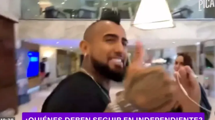 Arturo Vidal es pillado en Río de Janeiro tras derrota de Colo Colo. (Foto: Captura)